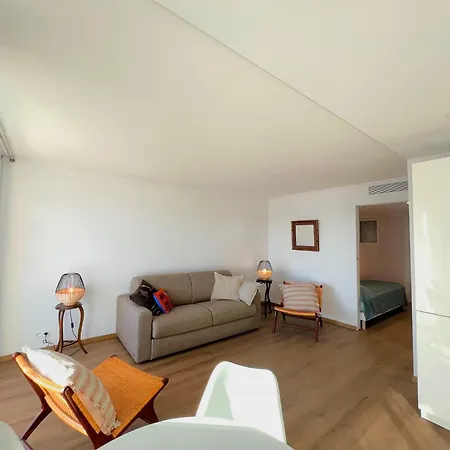 Lägenhet Marjolaine Luxury Sea View, By Welcome To *